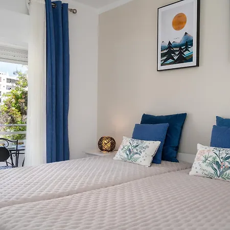 Mello Renovado, De Apartament Quarteira