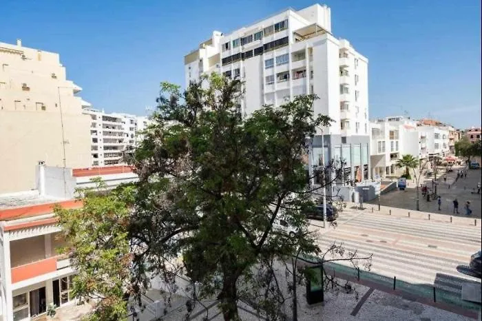Apartament Mello Renovado, De Quarteira